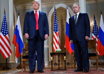 Trump habla con Putin y Zelenski para negociar el fin a la guerra en Ucrania y dice que ambos quieren «la paz»