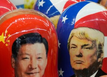 China respondió con medidas recíprocas después de que el martes entraran en vigor los aranceles de 10% impuestos por la administración Trump