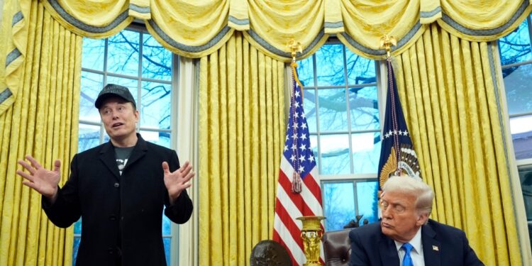 6:00 PM | Avance [Audio]