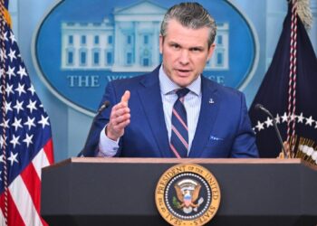 Secretario de Defensa Hegseth visitará la frontera sur de EEUU en su primer viaje