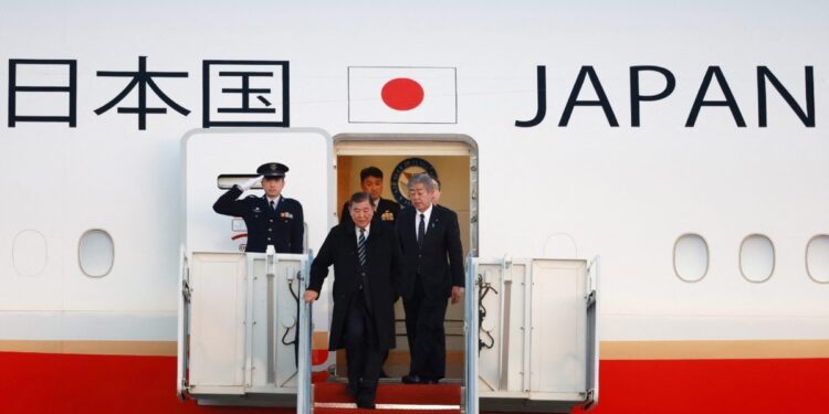 El presidente Trump y el primer ministro de Japón reafirman su lazos bilaterales y emprenden una nueva era