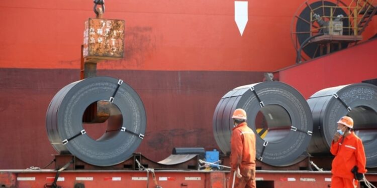 Brasil espera la confirmación del nuevo arancel al acero y aluminio y evalúa el impacto para su país