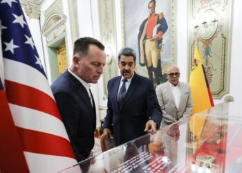 EEUU aclara que mantiene presión sobre Venezuela “para que haya una transición democrática”