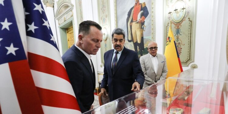 EEUU aclara que mantiene presión sobre Venezuela “para que haya una transición democrática”