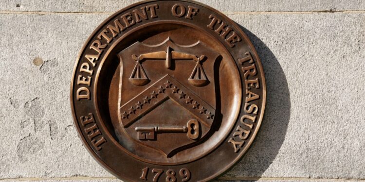 EEUU impone sanciones a red que facilita el envío de petróleo iraní a China