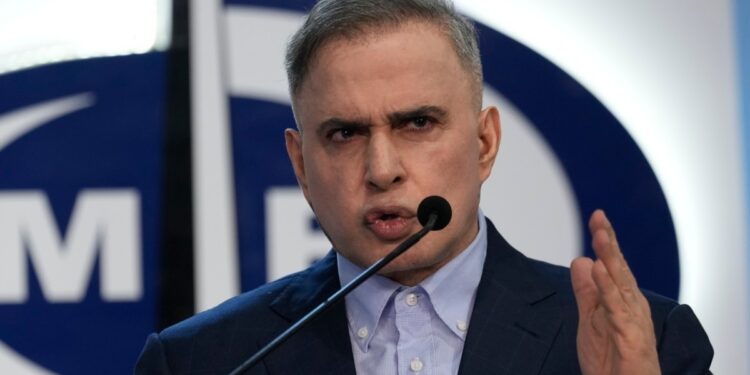 Autoridades venezolanas adelantan su intención de pedir la extradición de EEUU de dirigentes políticos opositores