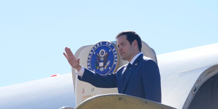 EEUU confiscará avión del presidente venezolano retenido en Dominicana durante visita de Rubio