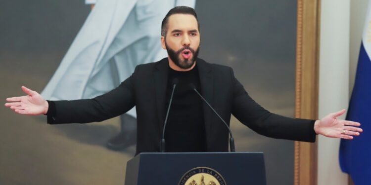 Gobierno estadounidense negocia enviar a pandilleros venezolanos a cárceles de El Salvador