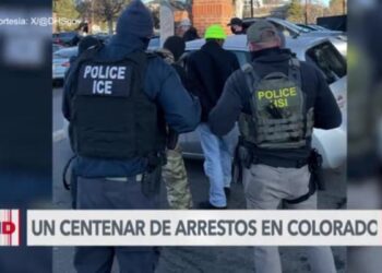 Autoridades arrestan a más de 100 presuntos integrantes del Tren de Aragua en Colorado