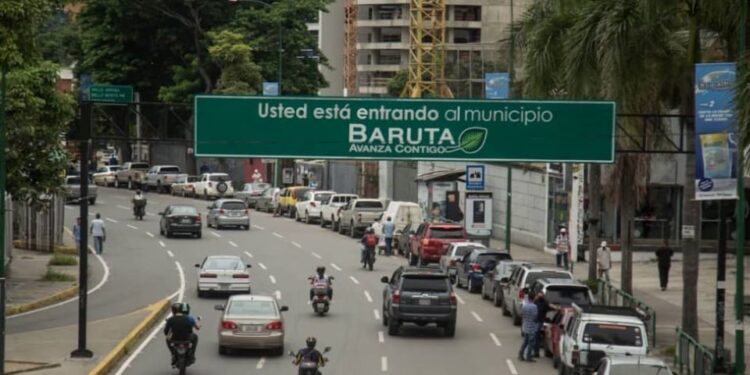 Multarán a transportistas y motorizados que incumplan reforma de ordenanza en el municipio Baruta