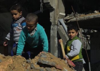 La BBC se disculpó por documental que difundió sobre la vida de los menores en Gaza