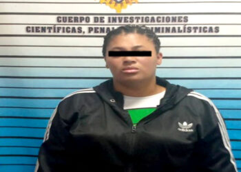 Mujer apuñala a su hermano tras una discusión por el uso de la lavadora