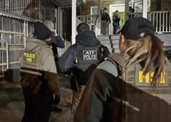 ¿Qué tipo de inmigrantes está liberando el ICE? Algunos tienen problemas de salud