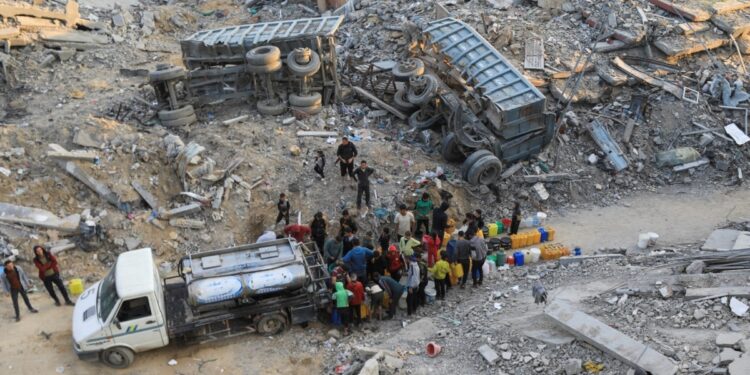 Israel ordena al Ejército que prepare plan para salida de habitantes de Gaza