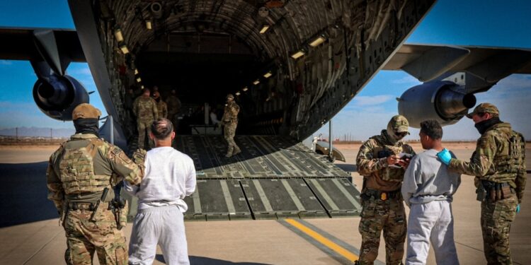 Secretaria de Seguridad Nacional de EEUU tiene previsto visitar centro de inmigrantes de Guantánamo