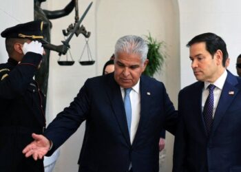Marco Rubio llega a Panamá y se reúne con el presidente Mulino