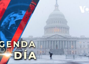 Accidentes, carreteras heladas y cierre de escuelas deja clima extremo en Estados Unidos