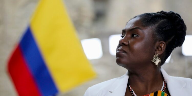 Petro da vuelco a su gabinete y aparta a la vicepresidenta Márquez del ministerio de Igualdad