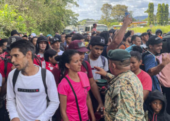 Caravana de migrantes quiere regresar a Venezuela por temor a Trump