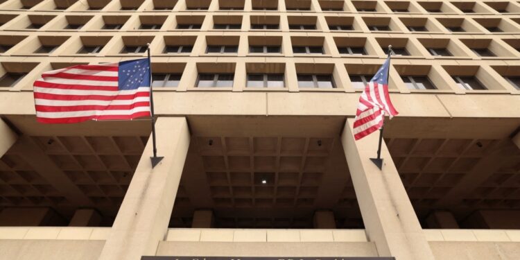 EEUU AL DIA | 02/05/2025