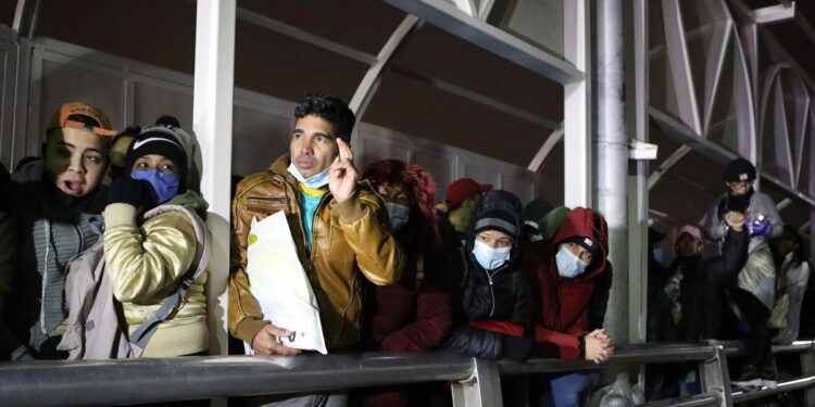 Más de 146.000 cubanos solicitaron asilo en EEUU en los últimos cuatro años