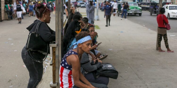 Cuba anuncia déficit récord en generación eléctrica para esta jornada