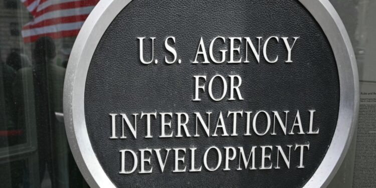 Fondos de USAID para Venezuela se multiplicaron 26 veces en la última década, según registros oficiales