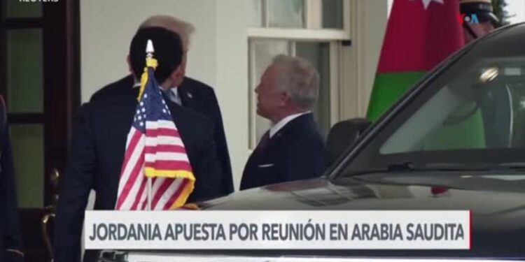 Trump insiste en movilización de gazatíes a Jordania y Egipto