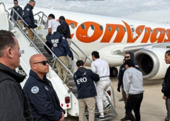régimen envió dos aviones a Texas