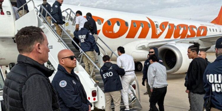 régimen envió dos aviones a Texas