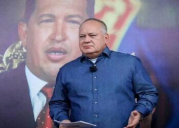 Diosdado Cabello acusa a la oposición de apropiarse de 31.000 millones: «Ellos tenían licencia para robar»