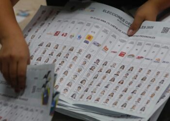 Elecciones en Ecuador: Misión de la UE descarta fraude tras denuncia de Noboa