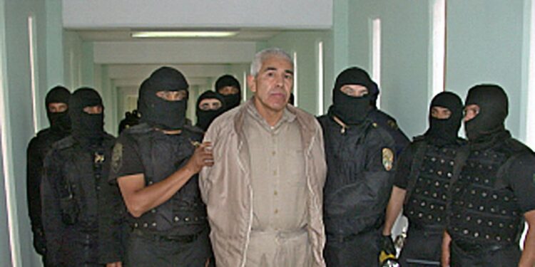 México extradita a EEUU a 29 presuntos narcotraficantes