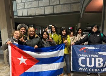 Cubanos en Italia piden la remoción de la estatua del Che Guevara en Carrara