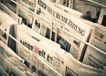 Comunicadores de venezolanos de la UCAB pueden validad su título en España