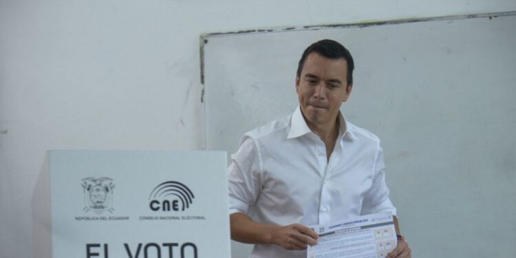 Daniel Noboa denuncia irregularidades en escrutinio de las presidenciales