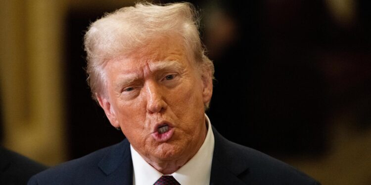 Trump reafirma idea de que Canadá «estaría mejor» si se convirtiese en un estado de EE.UU.