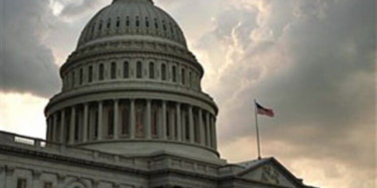 Legisladores republicanos instan a sus colegas demócratas a apoyar su plan de presupuesto