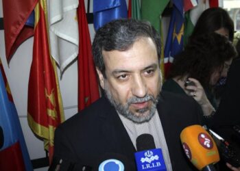 Irán reitera que no negociará con EE.UU. bajo presiones tras recibir la carta de Trump