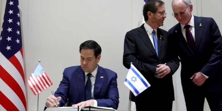 Rubio acelera entrega de 4.000 millones de dólares en ayuda militar a Israel