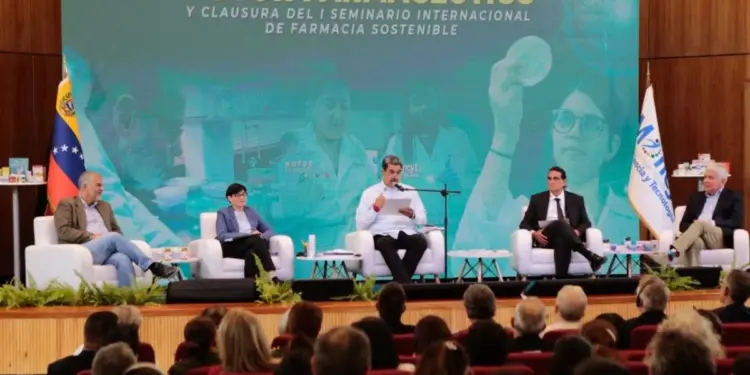 Maduro: Es necesario fortalecer la educación alimentaria de los niños y niños