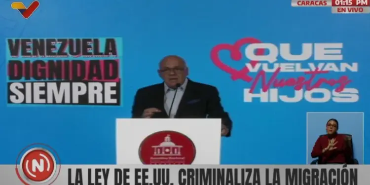 Jorge Rodríguez: Quienes promovieron las sanciones lograron que los venezolanos sean tratados peor que animales