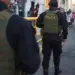 Detienen a dos venezolanos en Perú por asaltar hoteles con pistolas de juguete (Video)