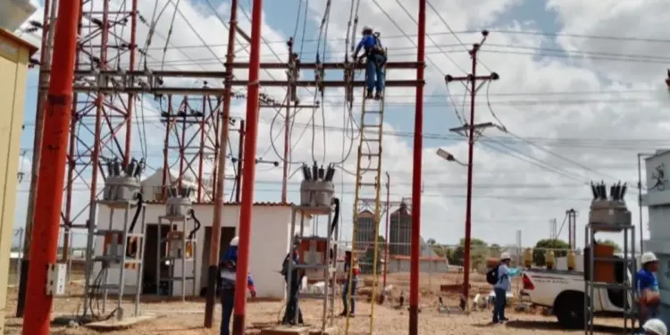 Corpoelec realiza mantenimiento preventivo en subestaciones eléctricas