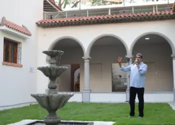 Maduro: Venezuela enfrentará y superará las amenazas del imperio norteamericano