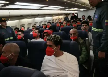 Ministro Cabello reveló desorganización de EEUU en torno a deportaciones de venezolanos: Es un desorden allá