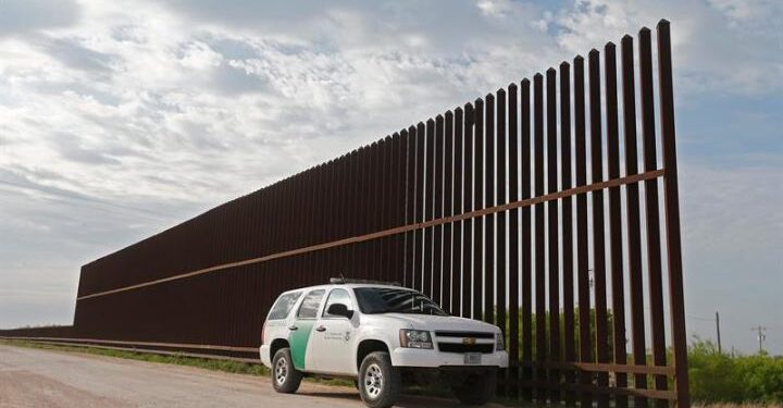 Mueren tres migrantes en su intento por ingresar a EE.UU. por la frontera sur