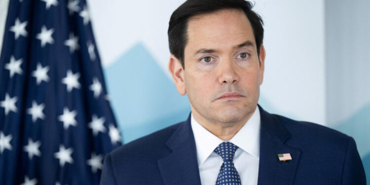 El Salvador puede deportar a Venezuela a los migrantes que no sean del Tren de Aragua, según Marco Rubio