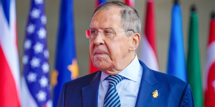 Lavrov: La experiencia nos ha enseñado a no creer en las promesas de Occidente