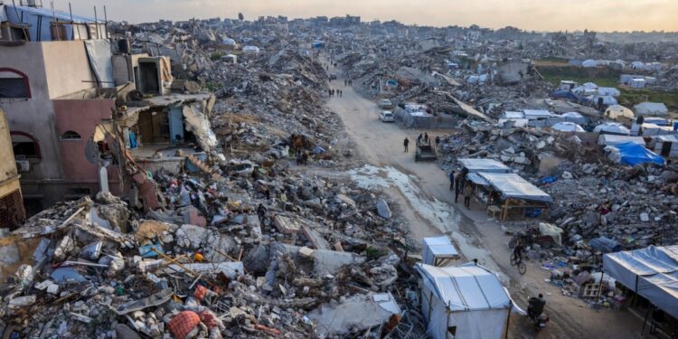 Líderes árabes respaldan contrapropuesta al plan de Trump para Gaza